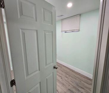 82 Pandora Circle #Basement - Photo 2