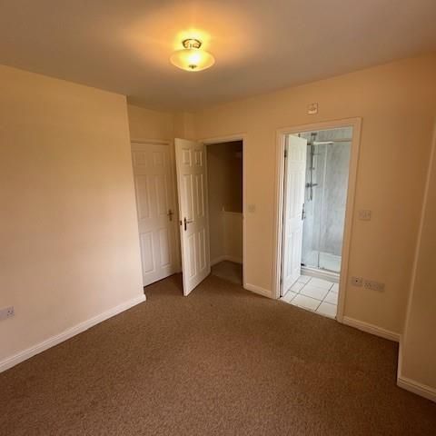 3 bedroom townhouse to rent - Photo 1