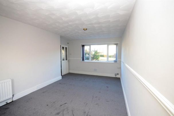 2 bedroom semi-detached house to rent - Photo 1