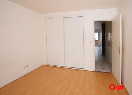 Location Appartement 2 pièces 39m² STE GENEVIEVE DES BOIS 91700 - Photo 5
