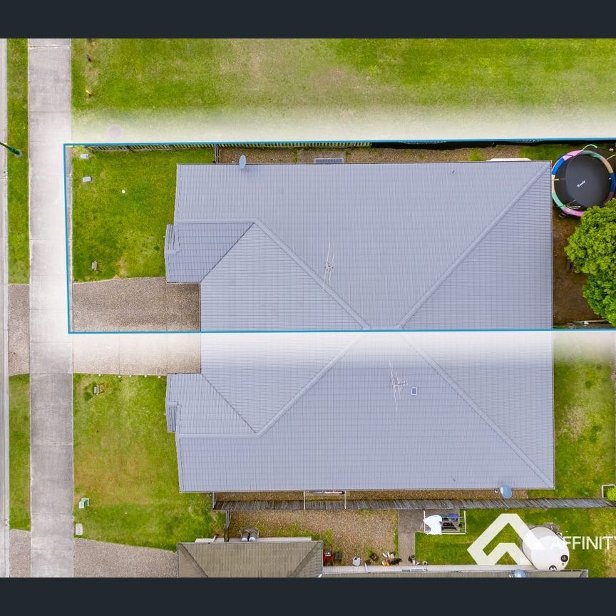 MODERN, LOW-MAINTENANCE LIVING IN PICTURESQUE PUMICESTONE VILLAGE - Photo 1