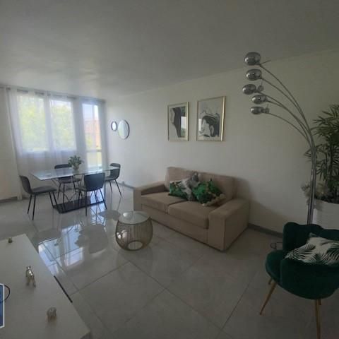 Location Appartement 3 pièces 54m² NOISY LE GRAND 93160 - Photo 1