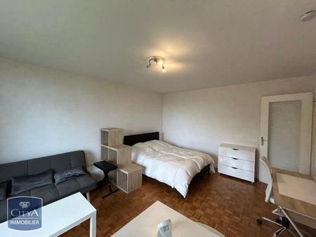 Location Appartement 1 pièce 32m² CHAMBERY 73000 - Photo 2
