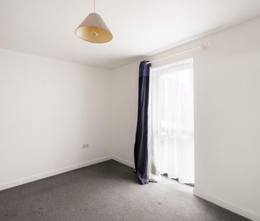 1 Bed Flat - Photo 5