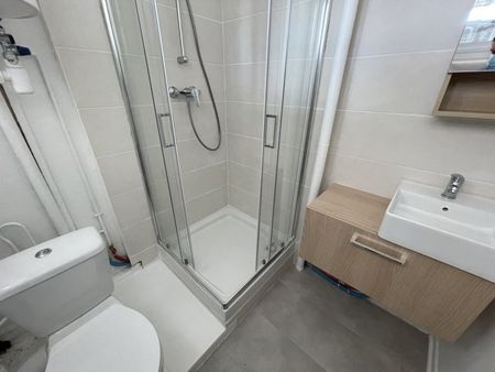 Location Appartement 1 pièce 19m² TROYES 10000 - Photo 4