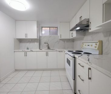 For Lease - 27 Macklingate Court, Toronto, Ontario - Photo 5