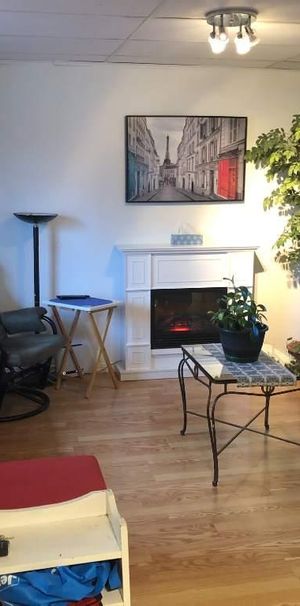 4 1\2 a louer secteur Venise a Magog AVEC ACCES AU LAC ET DEUX STATIONNEMENT - Photo 1