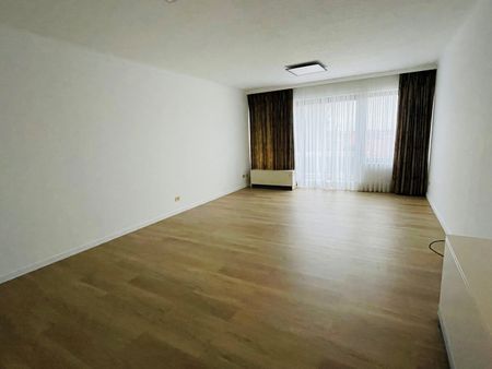 Opgefrist appartement gelegen op de 3e verdieping in het gebouw "residentie Blommendael" - Foto 5