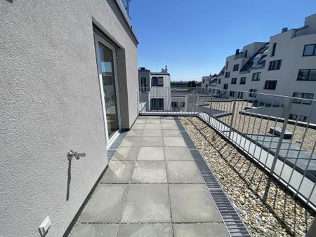 Klimatisierte DG-Wohnung mit 12m² Terrasse (Koloniestraße)! - Photo 2