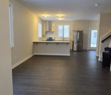 186 RYAN REYNOLDS WAY - Photo 1