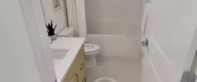 Furnished basement suite | 12b Heirloom Dr SE, Calgary - Photo 1