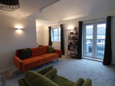 2 bedroom apartment to rent - Photo 2