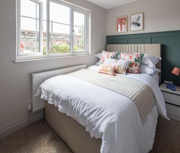 1 bedroom in a flat share to rent - Photo 4