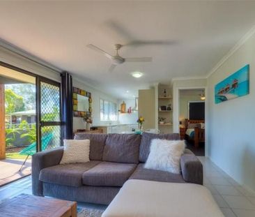 1/3 Heran Court Urangan QLD - Photo 3