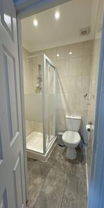 Studio Flat, Mazenod Avenue, NW6 - Photo 3