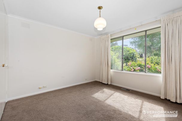 6 Cynisca Court, Wheelers Hill VIC 3150 - House For Rent | Domain - Photo 1