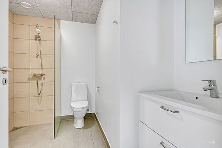 Nyere lys lejebolig i det sydlige Aarhus - perfekt til den studerende, enlig eller parret. - Photo 4