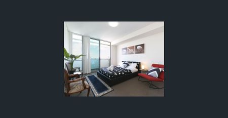 Top Floor I Split Level - Photo 3