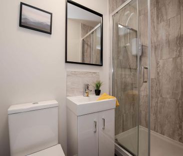 Park Street - Photo 4