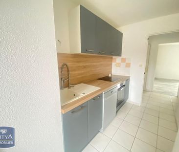 Location Appartement 3 pièces 75m² VALENCIENNES 59300 - Photo 2