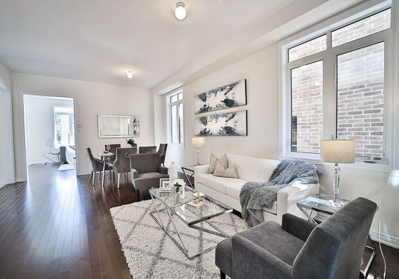 For Lease - 2105 Coppermine Street, Oshawa, Ontario - Photo 1