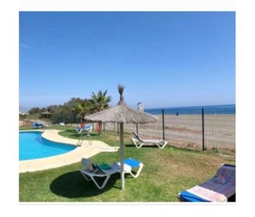 Luxury Semidetached House for rent in Manilva, Spain - Photo 1