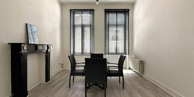 Appartement te huur in Andenne voor € 900 met 2 slaapkamers - Photo 1