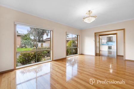 Well Maintained 3 Bedroom Unit - Photo 2