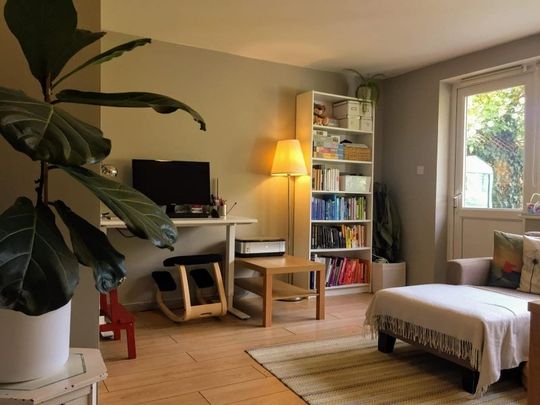 Room in a Shared Flat, Congreve Street, SE17 - Photo 1