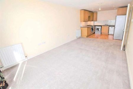 Holden Road, North Finchley, N12 - Photo 4