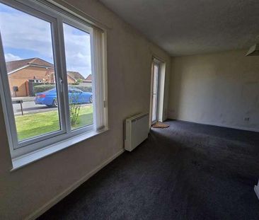 Gatesgarth Close, Hartlepool, County Durham, TS24 - Photo 2