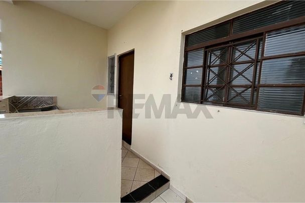 Alugue Casa Funcional – Jardim Santa Marina, SP - Photo 1