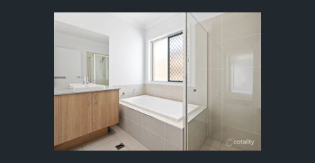 Affordable, new home in a quiet, family-friendly residential neighbourhood. - Photo 4