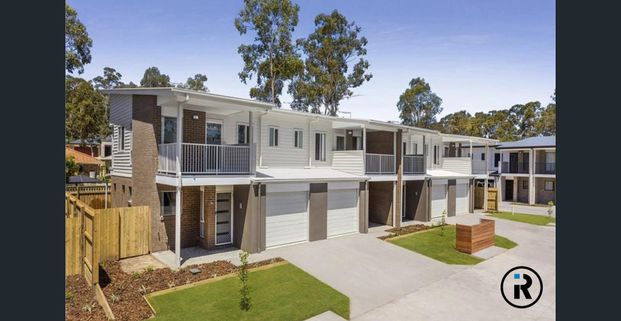 Modern, Low Maintenance Lifestyle - Photo 1