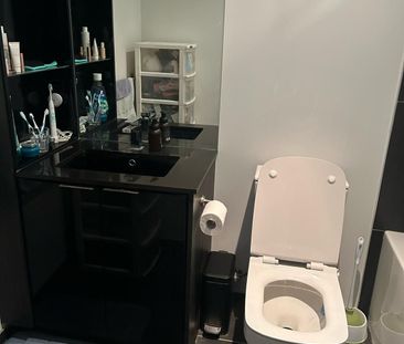 For Lease - 70 Temperance Street Unit# 2114, Toronto, Ontario - Photo 6