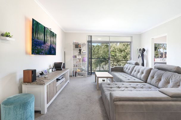 Two-Bedroom Apartment located In Wollongong CBD - Photo 1