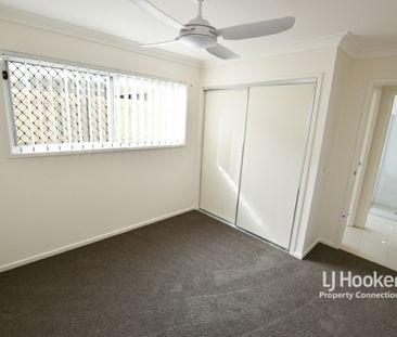 Beautifull 4 Bedroom House in Mayfair Estate Joyner - Photo 3