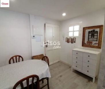 Piso en alquiler en Centro - Photo 2