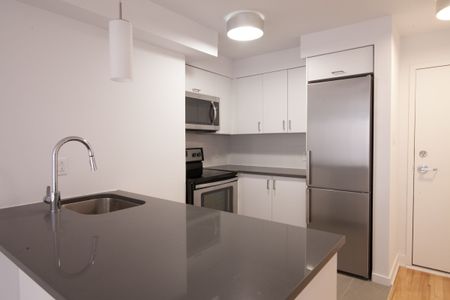 4590 Chemin Queen Mary - Photo 2