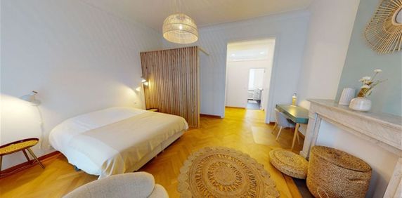 Huis te huur in Etterbeek voor € 2.200 met 3 slaapkamers - Photo 2