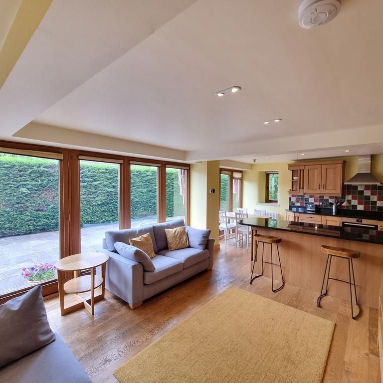 2 bedroom detached house to rent - Photo 1