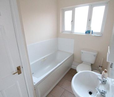 1 bedroom ground floor flat to rent - Photo 5