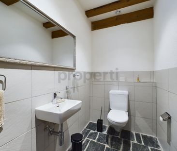 Generous 6-room terrace apartment with private garden, Ramlinsburg - Photo 5