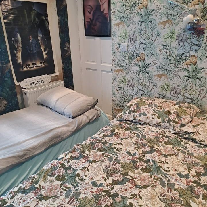 Room in a Shared House, Frant Road, CR7 - Photo 1