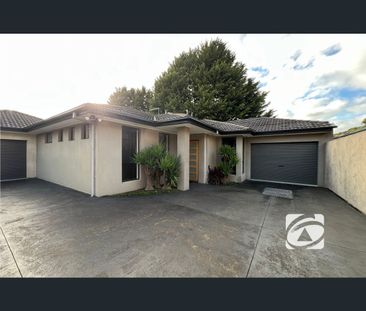 4A Manuka Road, Berwick, Vic 3806 - Photo 1