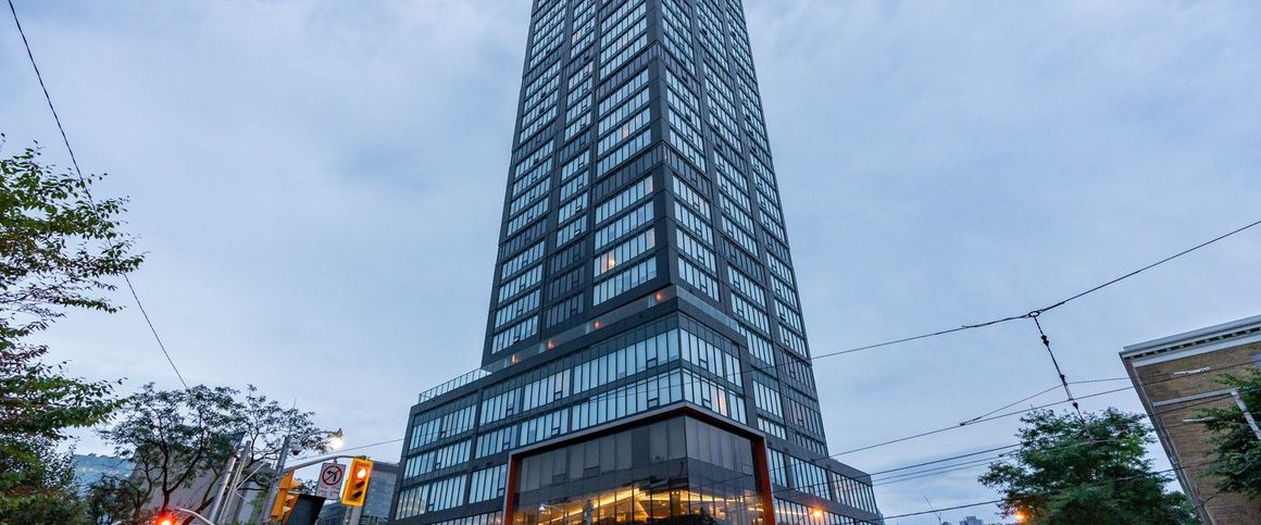 For Lease - 203 College Street Unit# 2606, Toronto, Ontario - Photo 1