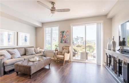 For Lease - 15 Pierre Trudeau Lane, Grimsby, Ontario - Photo 2