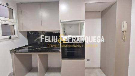 Piso de alquiler en De Borrell, El Coll - Photo 5