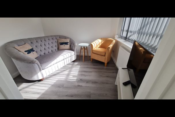 Room in a Shared House, Air Balloon Road, BS5 - Photo 1