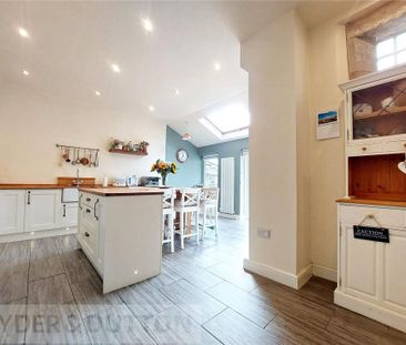 3 bedroom semi-detached house to rent - Photo 3